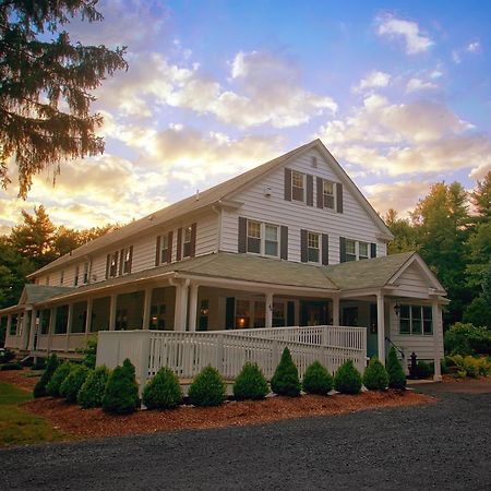 Pocono Pines Mountaintop Lodge At Lake Naomi מראה חיצוני תמונה